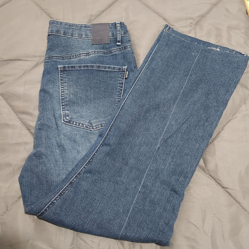 Articles of Society Jeans Womens Sz 31 - 32x28 The Halle High Rise Cropped Flare